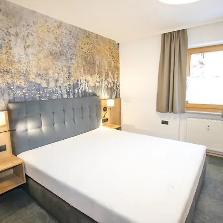 Apartamento 77 - 6 *